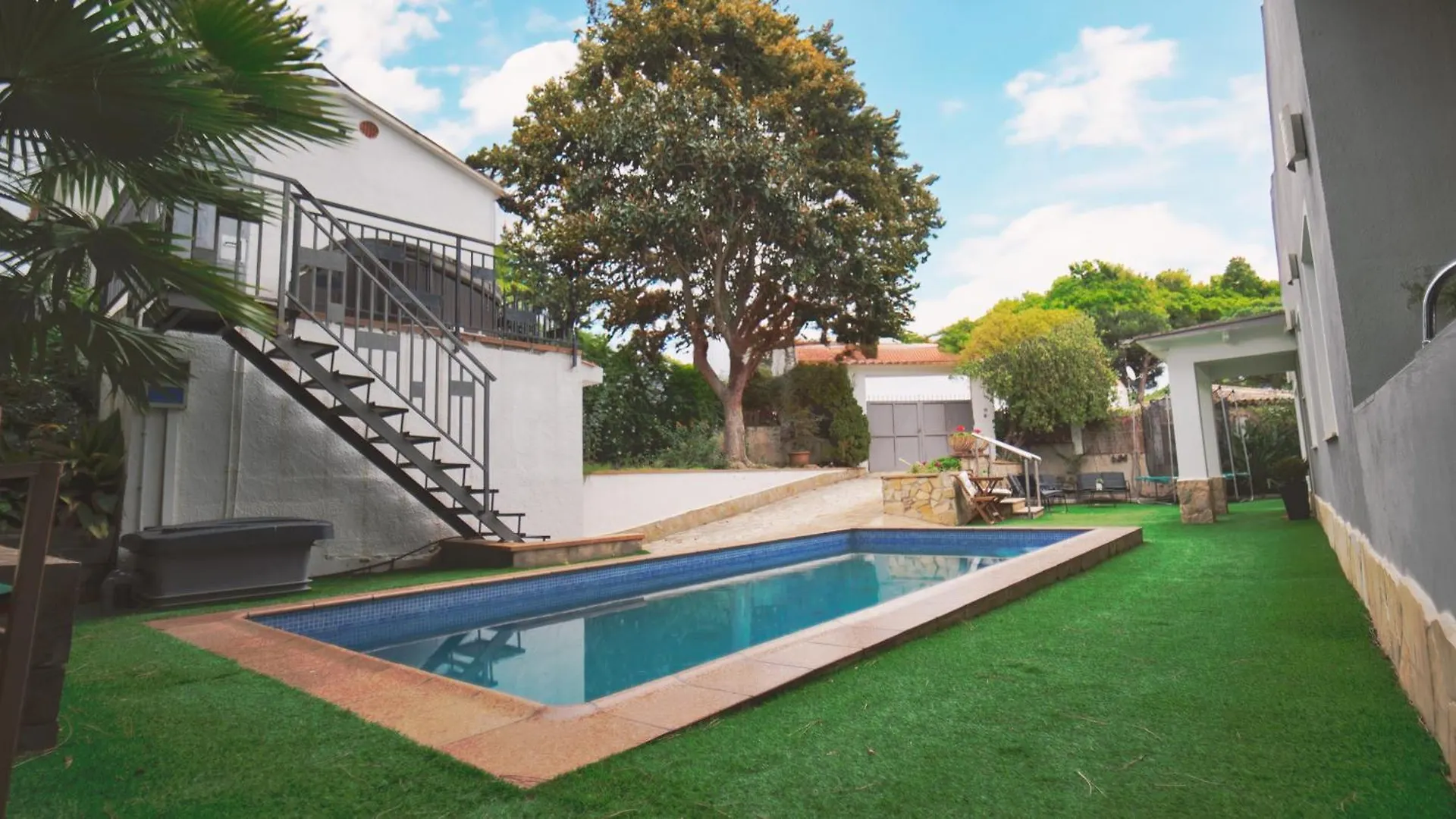 Seahomes Vacations - Villa Serenity Cala Canyelles Lloret de Mar 0*,