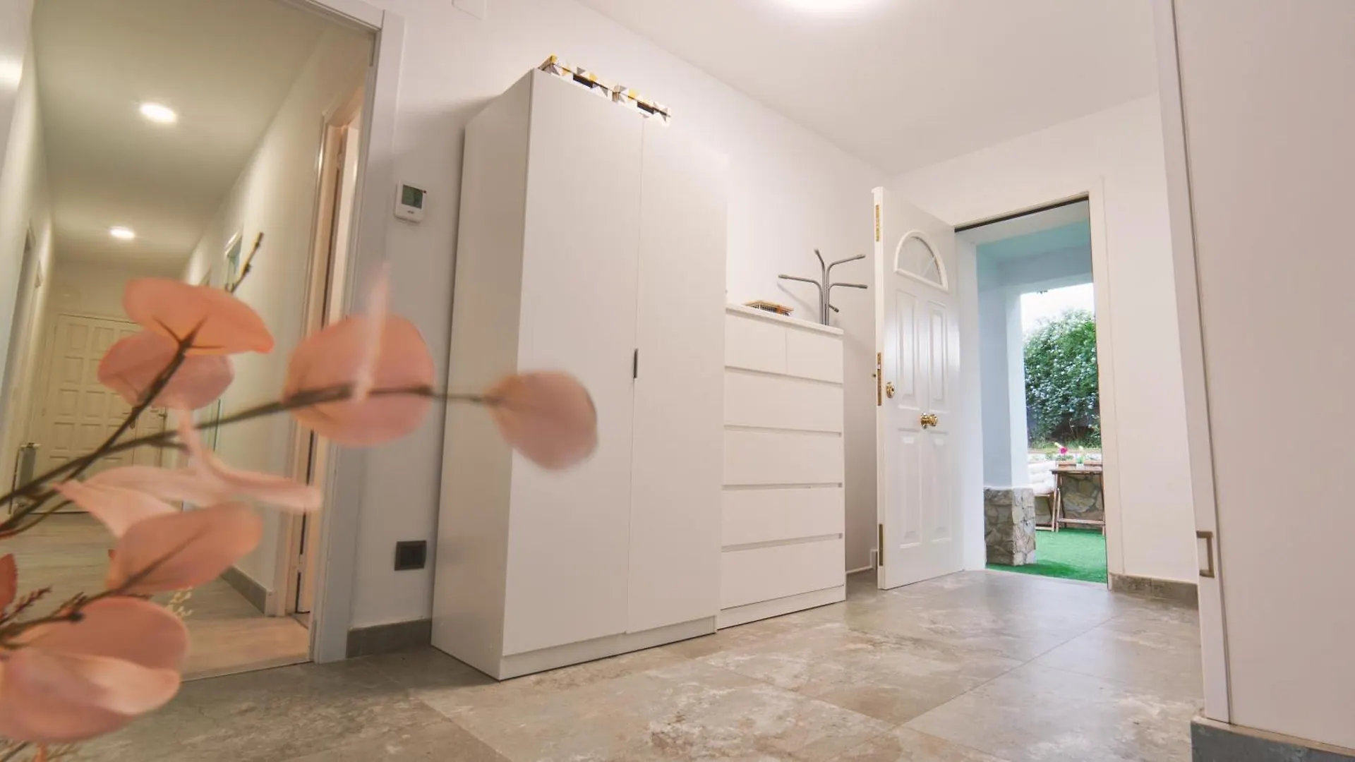Seahomes Vacations - Villa Serenity Cala Canyelles Lloret de Mar 0*,