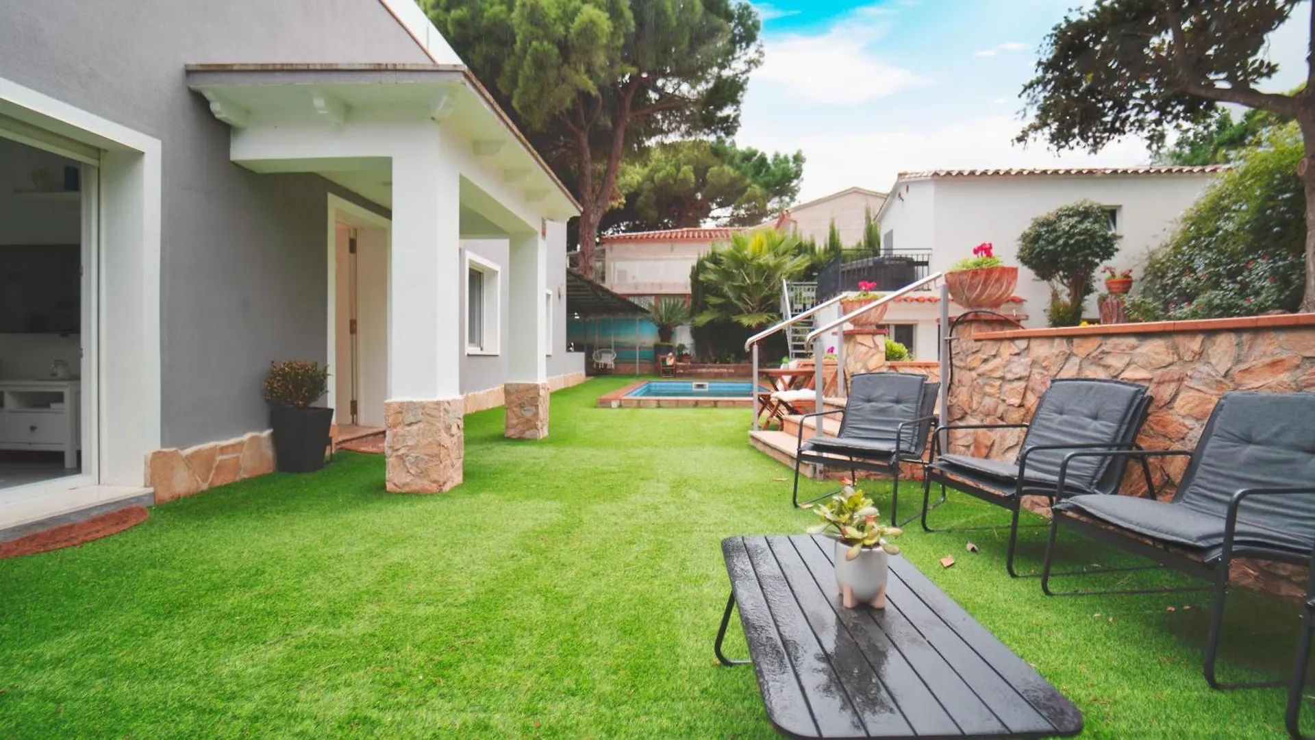 Seahomes Vacations - Villa Serenity Cala Canyelles Lloret de Mar